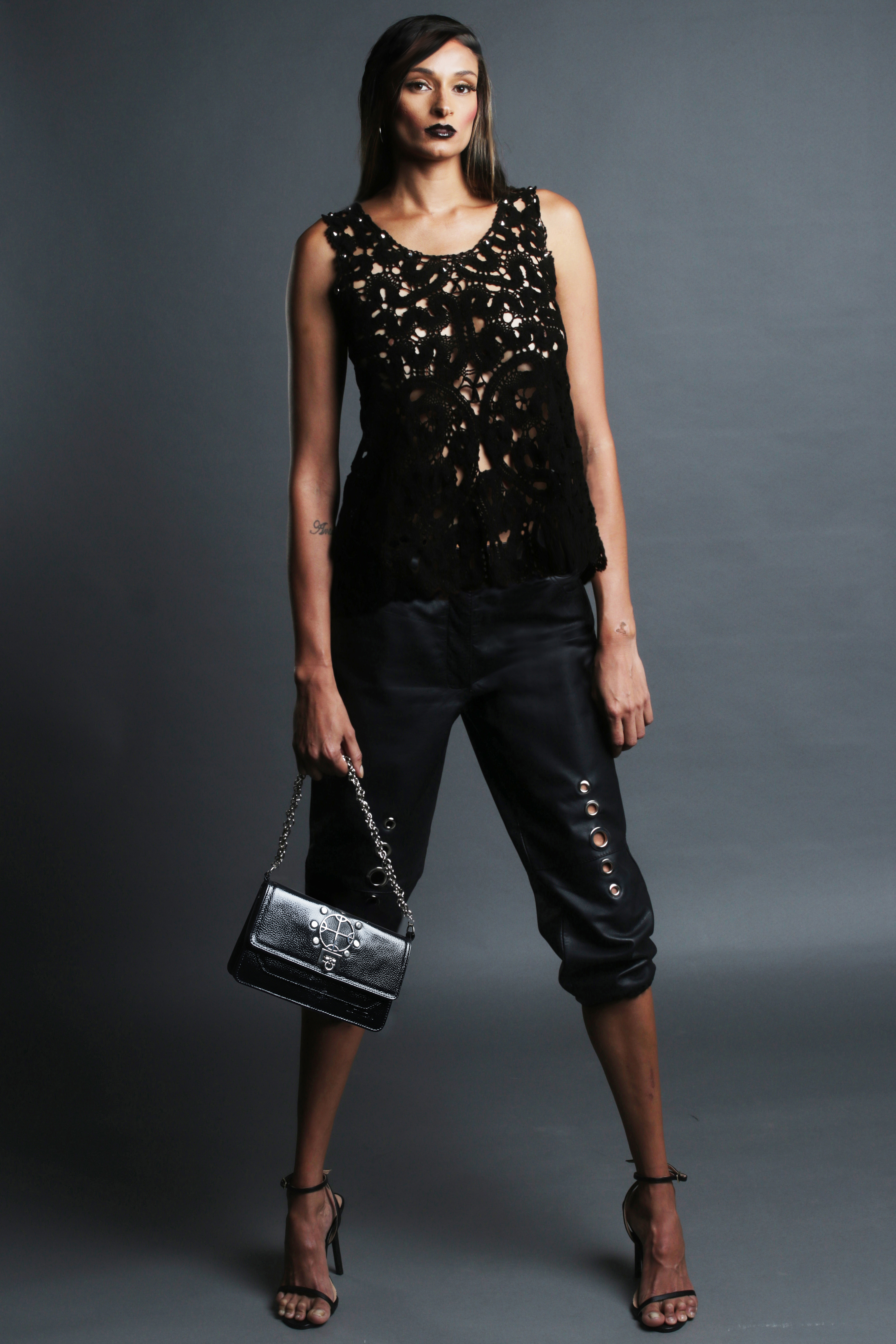 Bilros Tank Top & Leather Capri